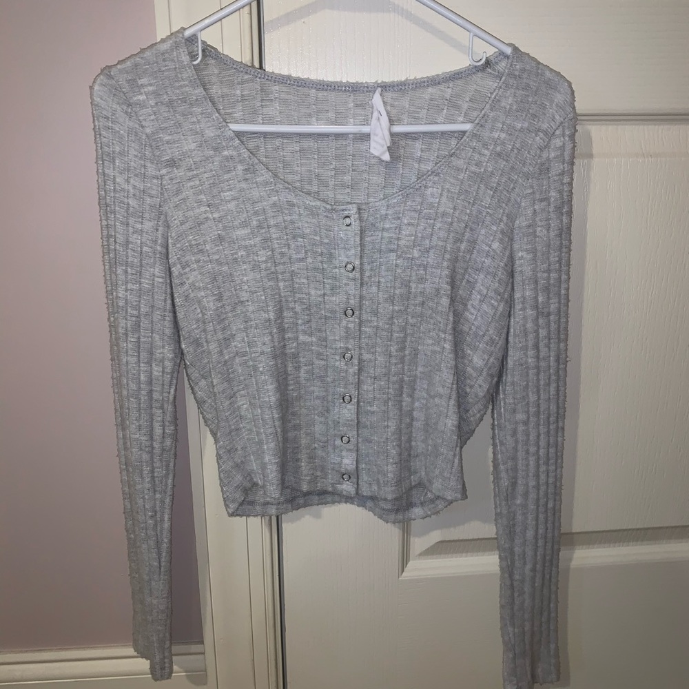 Crop top with buttons
